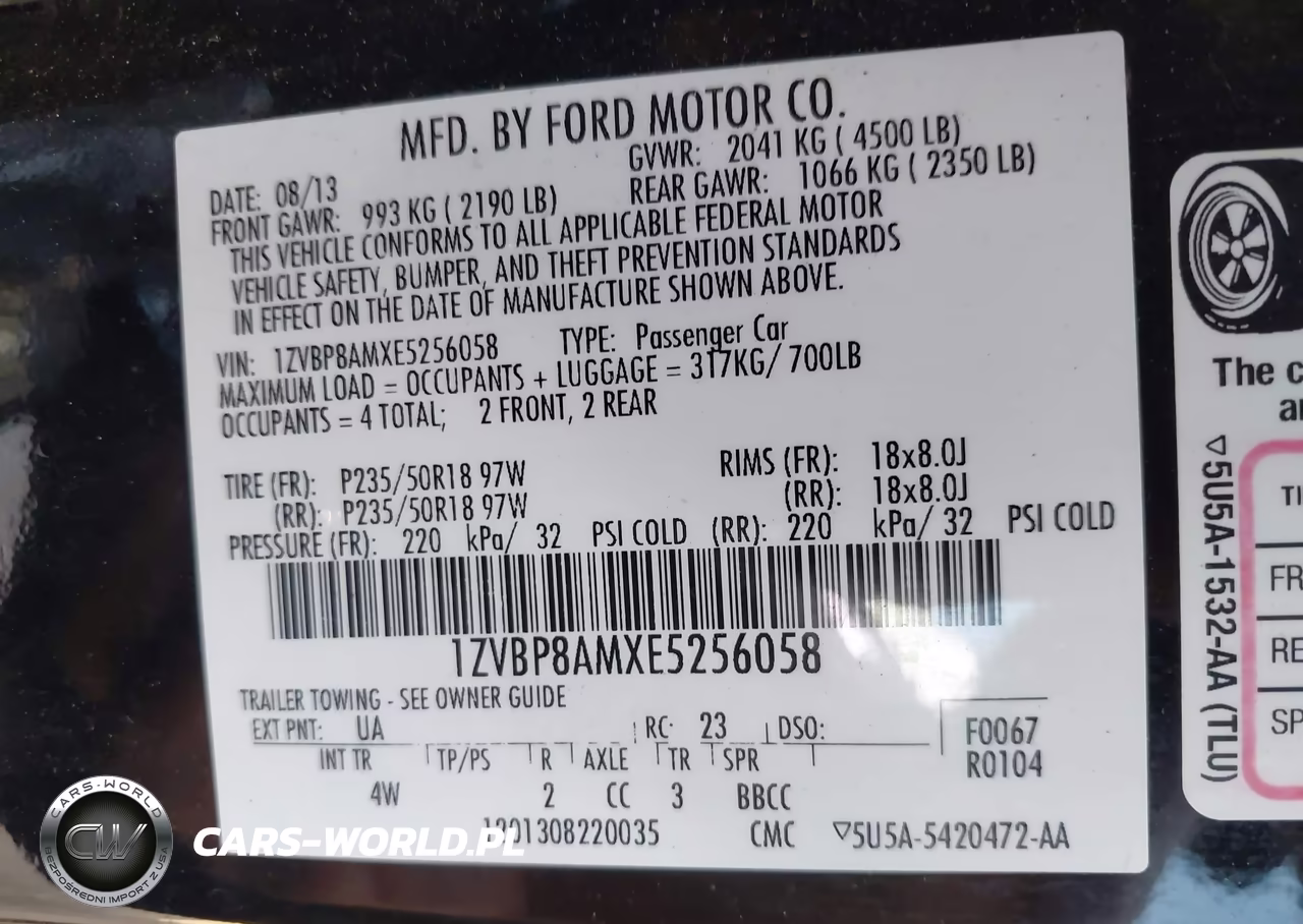 2014 Ford Mustang V6 Premium VIN:1ZVBP8AMXE5256058 - 9
