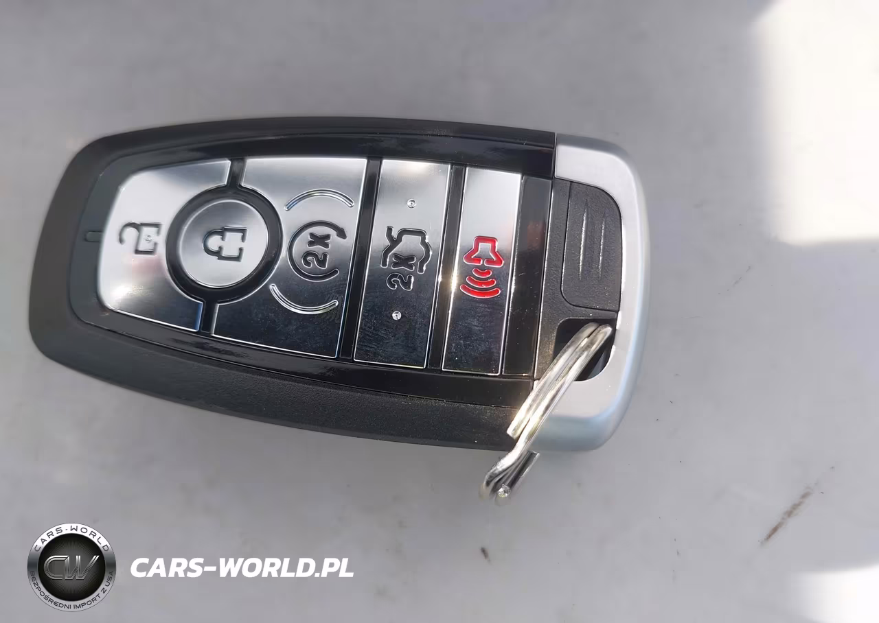 2020 Ford Fusion Hybrid Titanium VIN:3FA6P0RU4LR182405 - 11