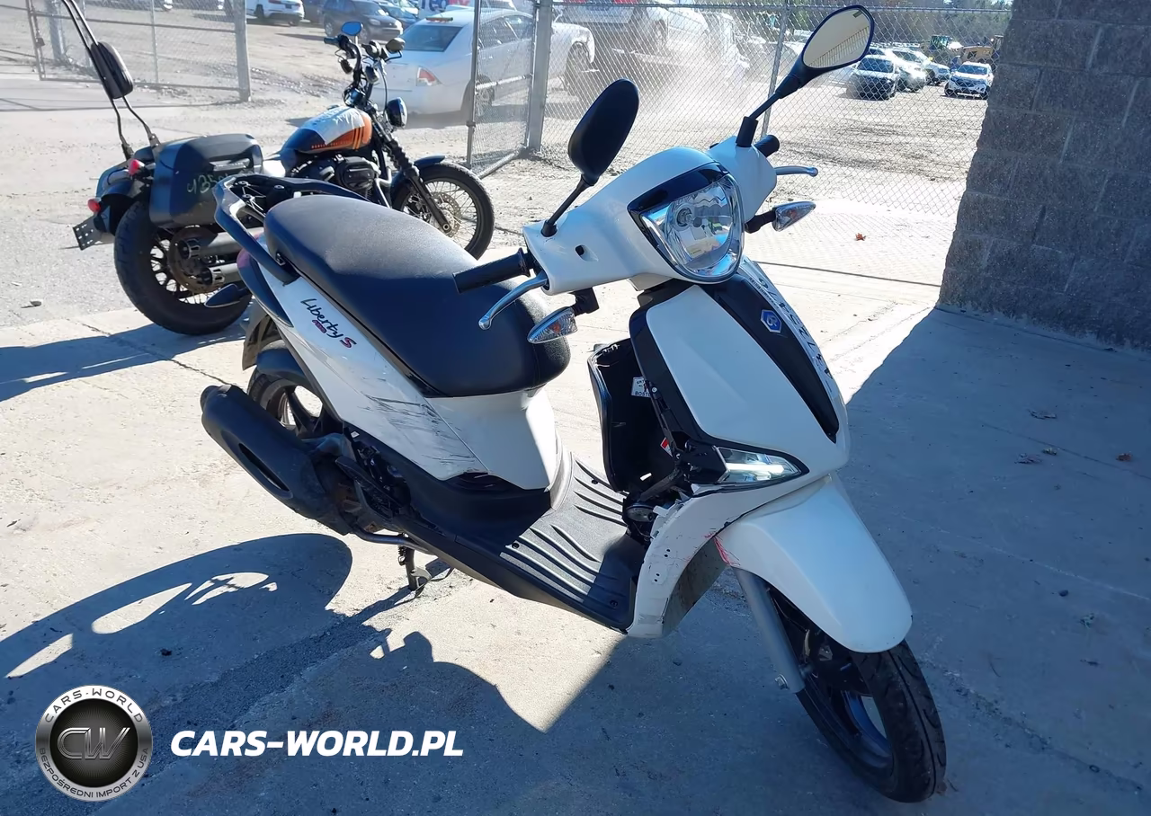 2024 Piaggio Liberty 150-150 S