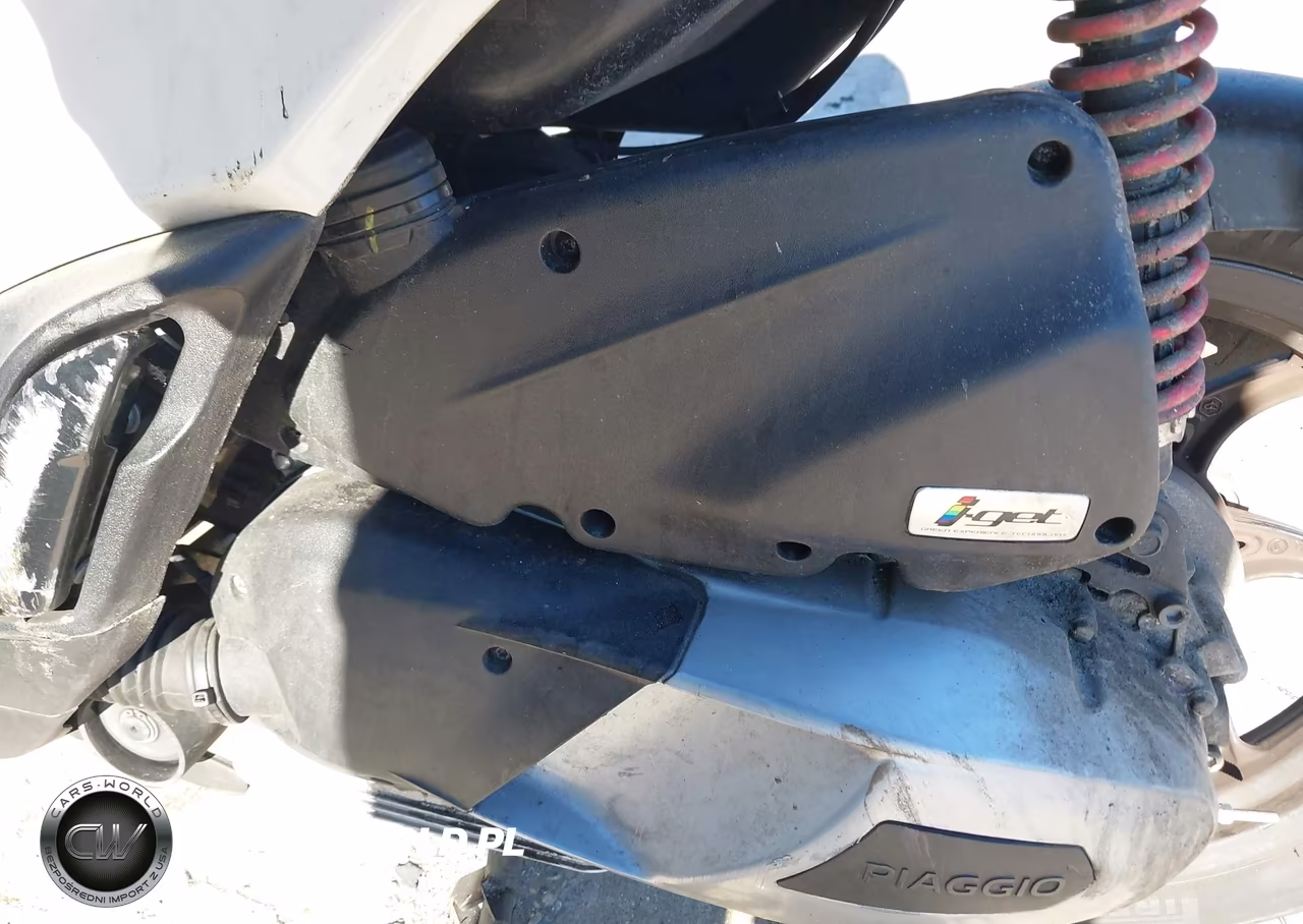 2024 Piaggio Liberty 150-150 S VIN:ZAPM898GXR7004995 - 9