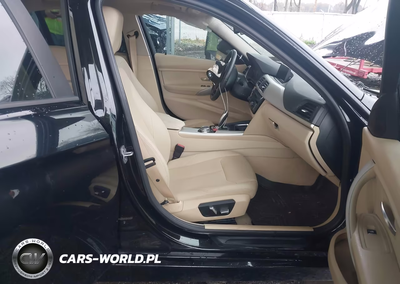 2016 BMW 320I xDrive VIN:WBA8E5G5XGNU21642 - 5