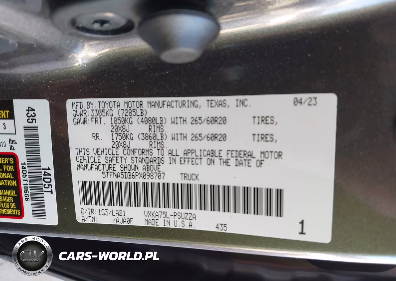 2023 Toyota Tundra Platinum VIN:5TFNA5DB6PX098707 - 9
