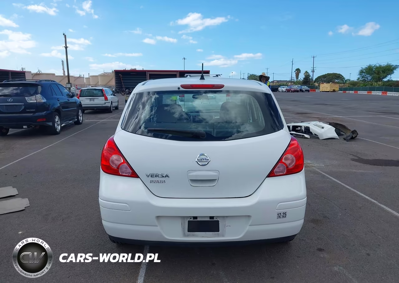 2011 Nissan Versa 1.8S VIN:3N1BC1CP9BL452312 - 16