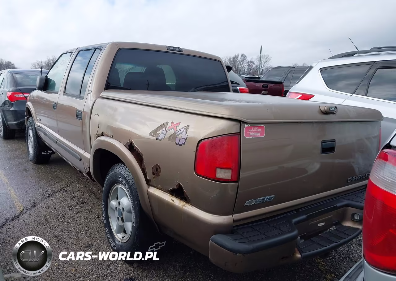 2004 Chevrolet S-10 Ls VIN:1GCDT13XX4K139750 - 3