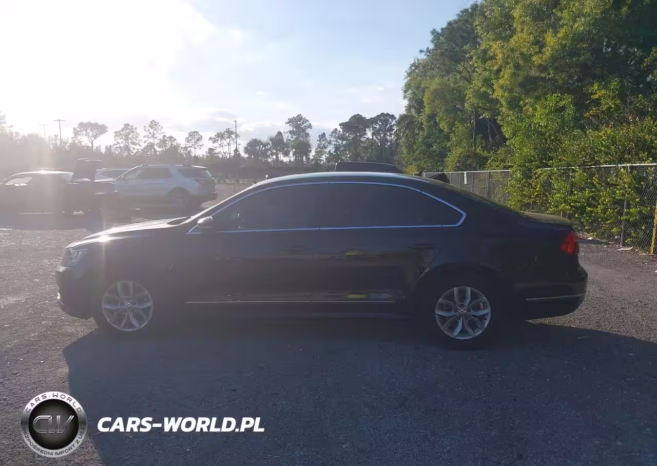 2016 Volkswagen Passat 1.8T S VIN:1VWAS7A30GC049088 - 14