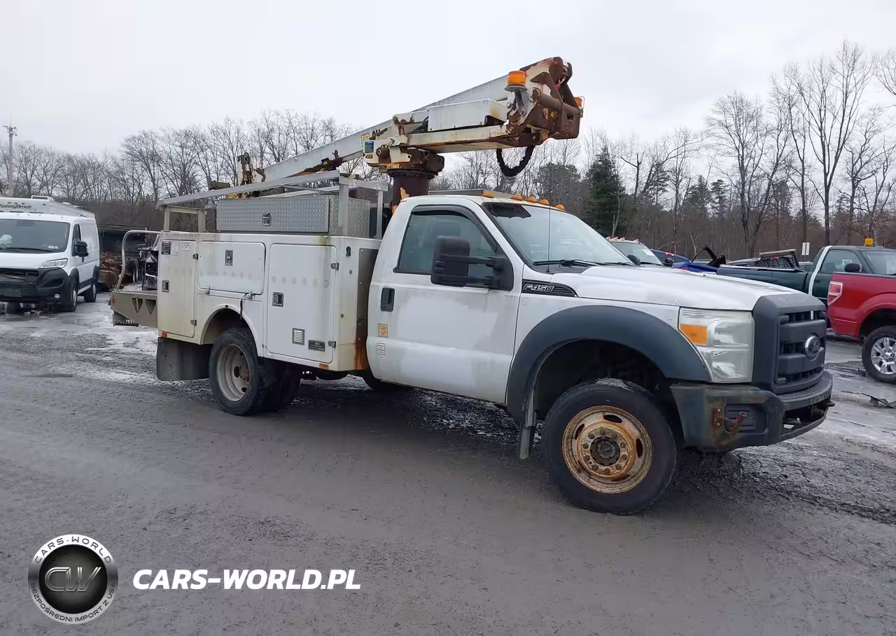 2012 Ford F-450 Chassis Xl