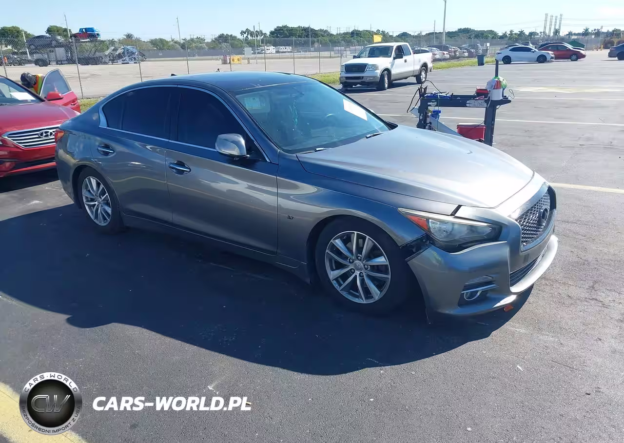 2014 Infiniti Q50
