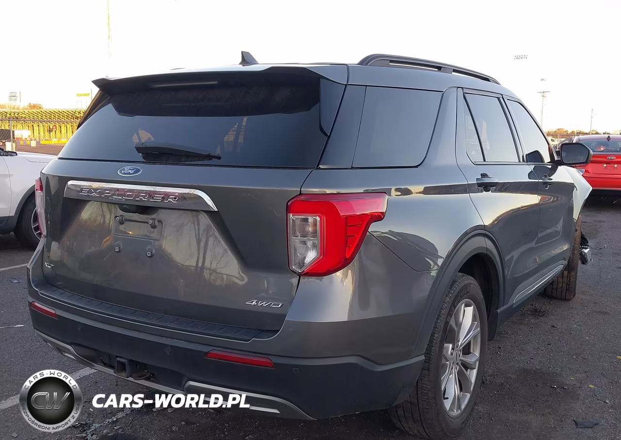 2023 Ford Explorer Xlt VIN:1FMSK8DHXPGA27592 - 4