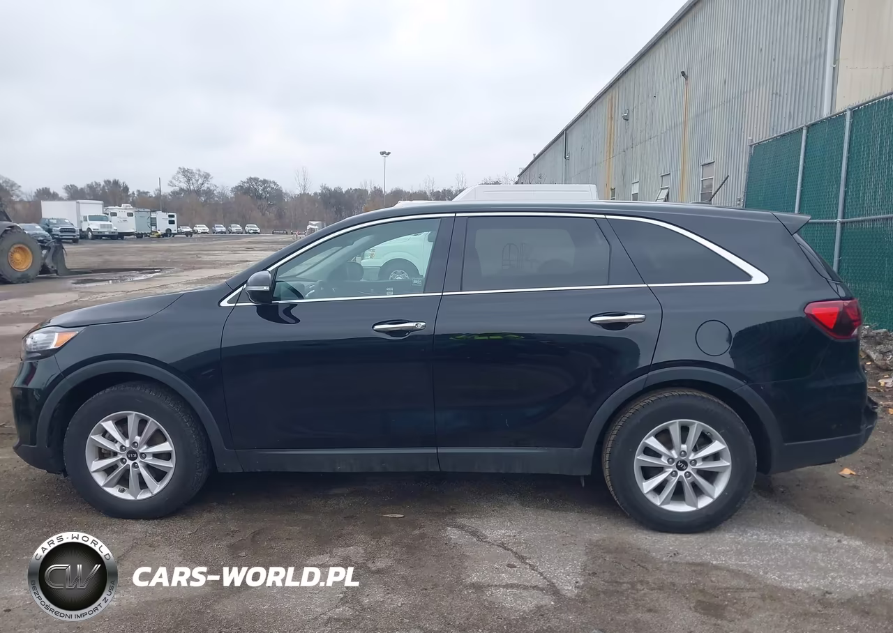 2020 Kia Sorento 2.4L L VIN:5XYPG4A37LG644054 - 14