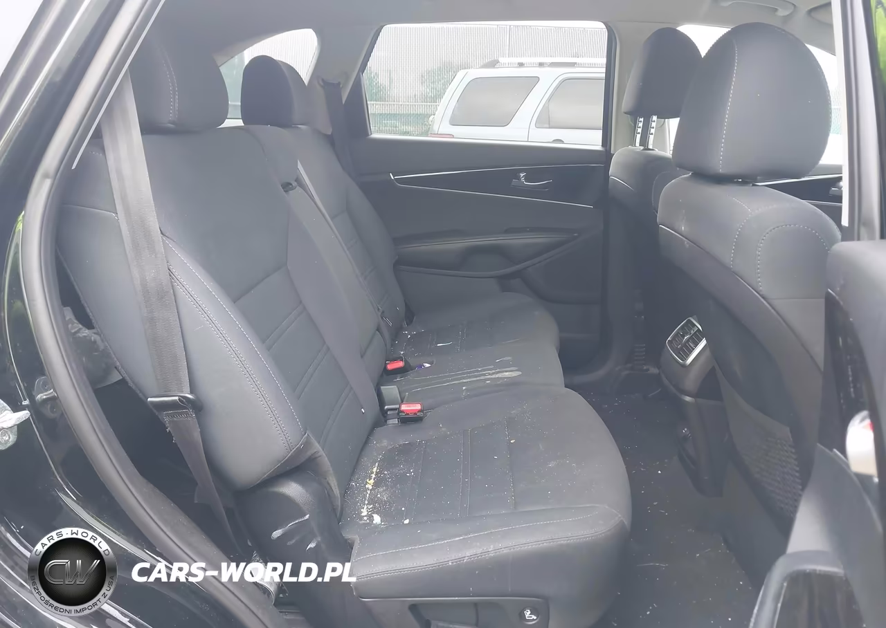 2020 Kia Sorento 2.4L L VIN:5XYPG4A37LG644054 - 8