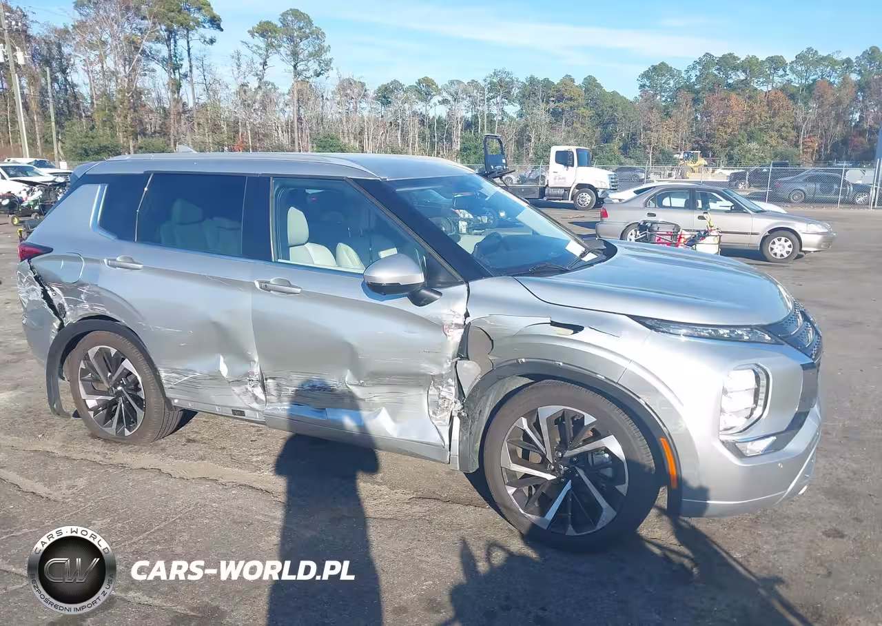 2022 Mitsubishi Outlander Sel 2.5 2Wd-Sel Special Edition 2Wd