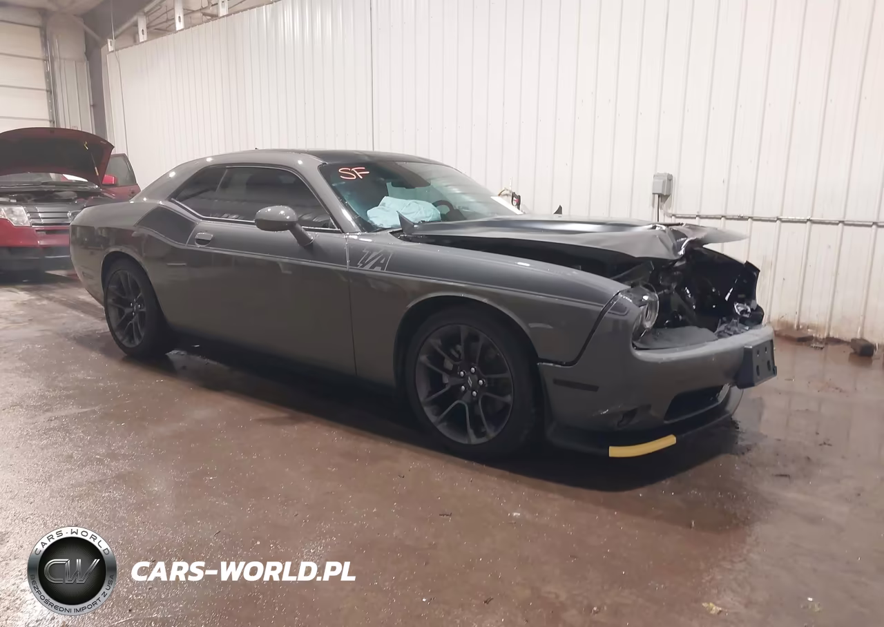 2023 Dodge Challenger R-T – zdjęcie 1 z 17