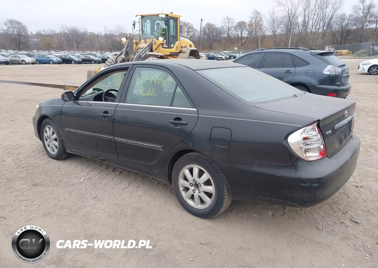 2002 Toyota Camry Xle V6 VIN:4T1BF30K62U005012 - 3