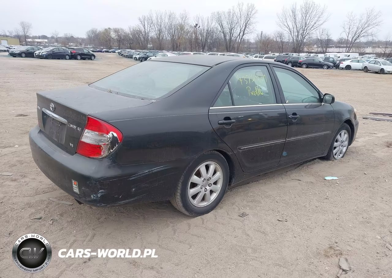 2002 Toyota Camry Xle V6 VIN:4T1BF30K62U005012 - 4