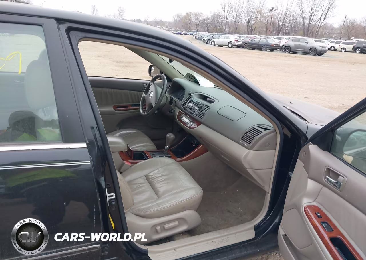 2002 Toyota Camry Xle V6 VIN:4T1BF30K62U005012 - 5