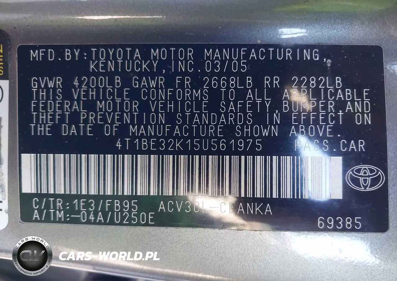 2005 Toyota Camry Le VIN:4T1BE32K15U561975 - 9