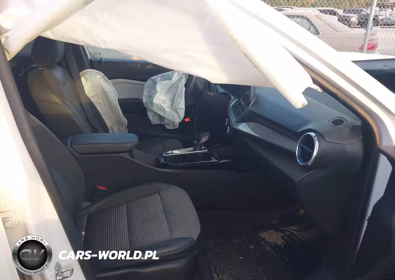 2024 Chevrolet Trax Fwd Lt VIN:KL77LHE24RC040489 - 5