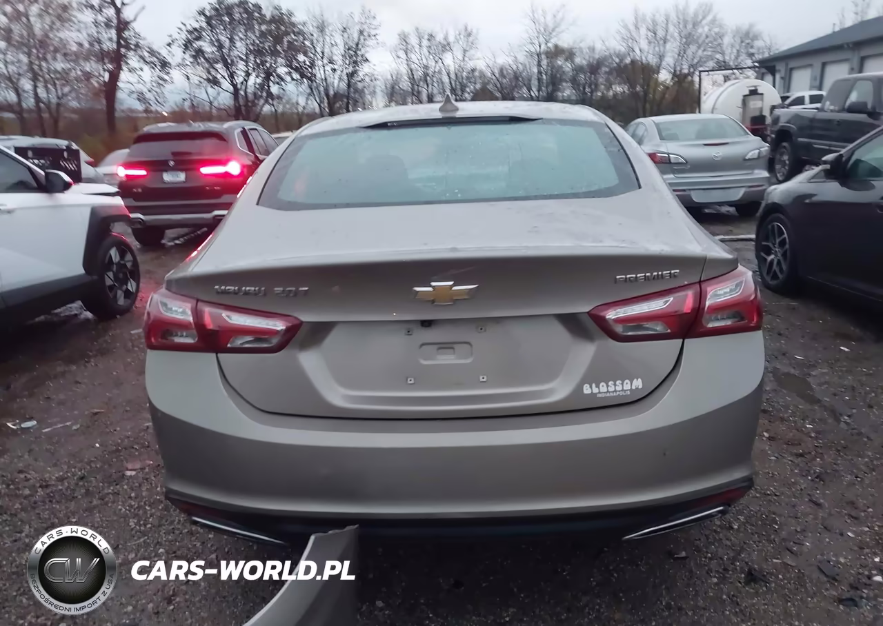 2022 Chevrolet Malibu Fwd Premier VIN:1G1ZE5SX5NF116145 - 17