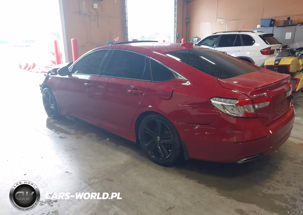 2018 Honda Accord Sport 2.0T VIN:1HGCV2F33JA033499 - 3