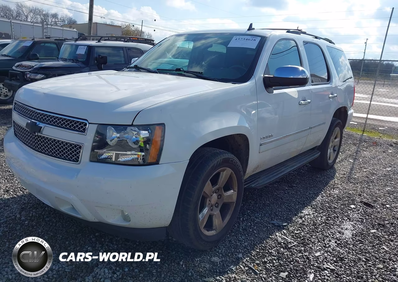 2011 Chevrolet Tahoe Ltz VIN:1GNSKCE02BR284945 - 2