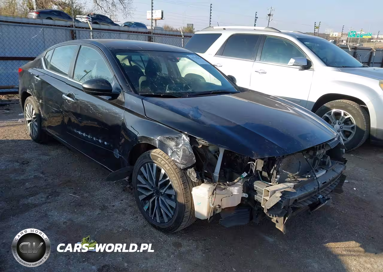 2024 Nissan Altima Sv Fwd