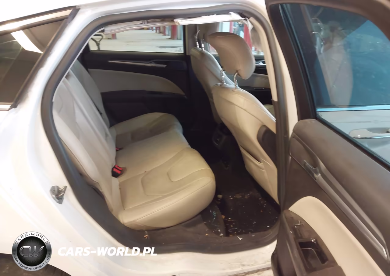 2014 Ford Fusion Titanium VIN:3FA6P0D97ER219565 - 8