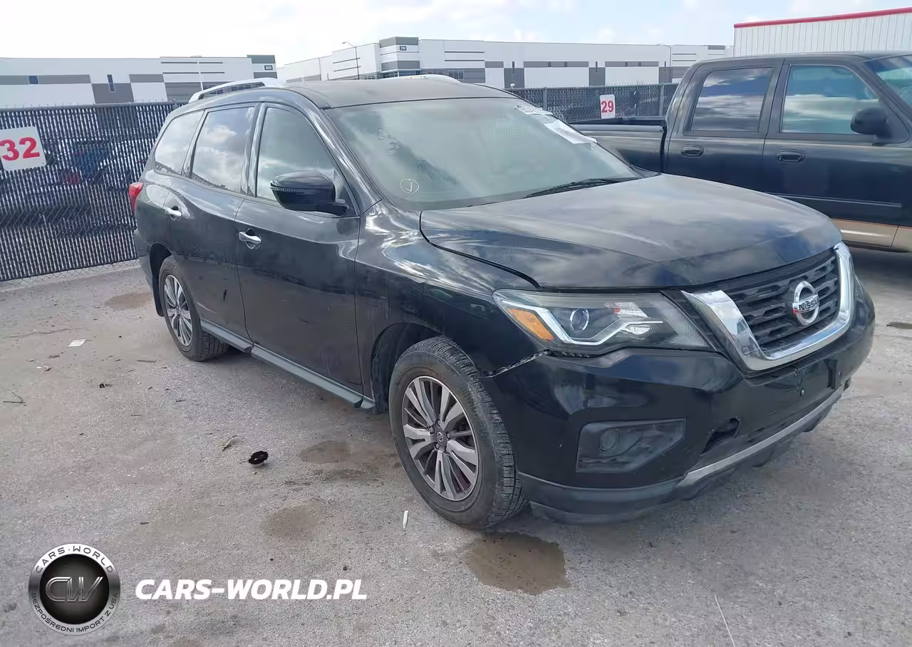 2020 Nissan Pathfinder S