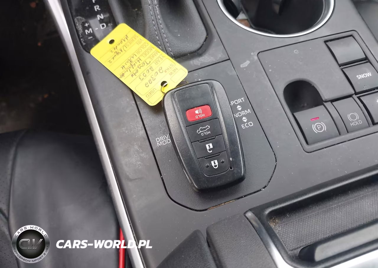 2023 Toyota Highlander Le VIN:5TDKDRAH4PS026520 - 11