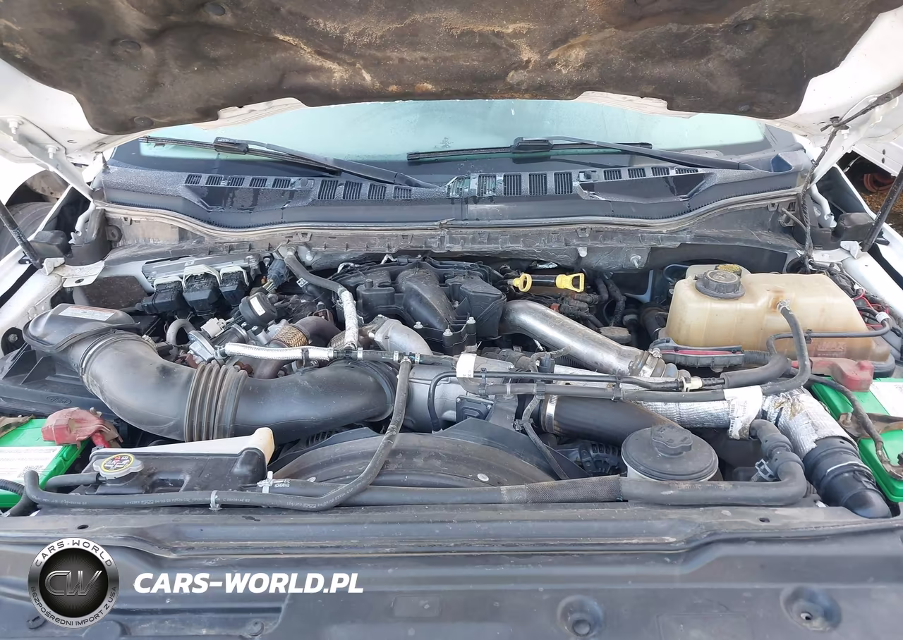 2018 Ford F-350 Chassis Lariat VIN:1FD8W3HT4JEC58619 - 9