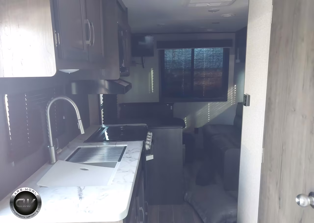 2021 Jayco Camper VIN:1UJBJ0BL4M75Z0147 - 8