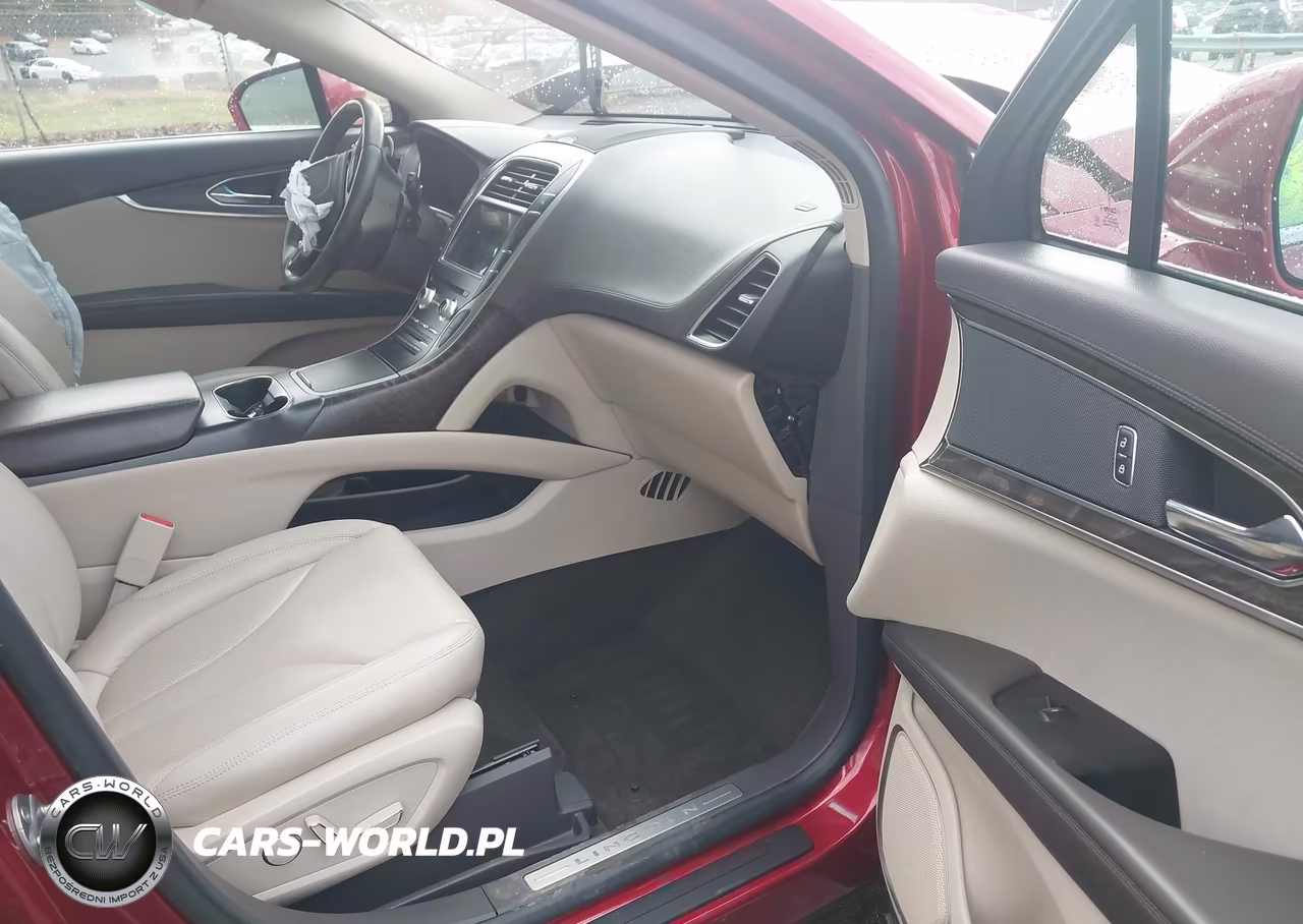 2019 Lincoln Nautilus Select VIN:2LMPJ6K97KBL15969 - 5