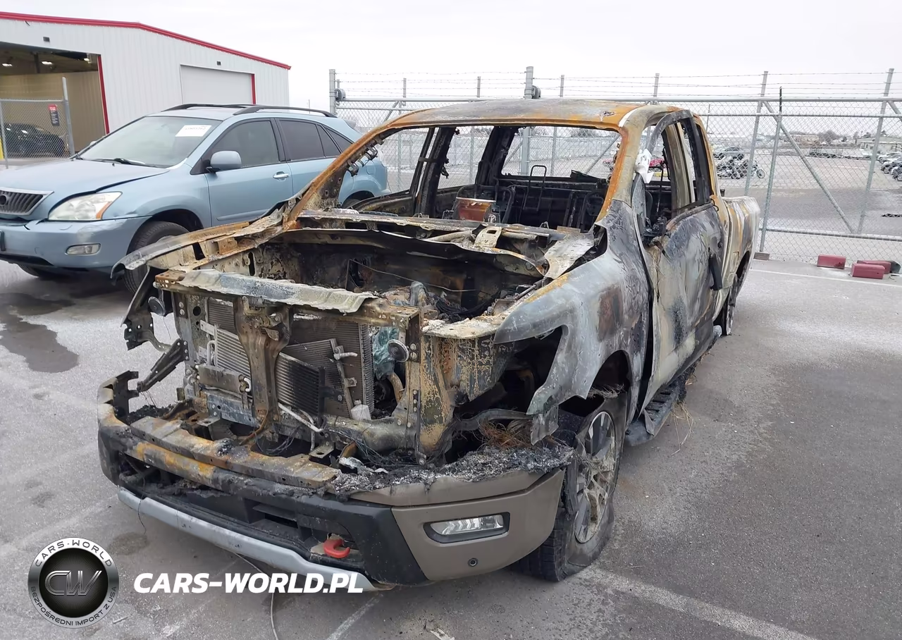 2021 Nissan Titan Pro-4X 4X4 VIN:1N6AA1ED8MN501324 - 6