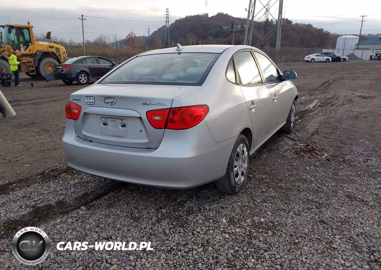 2009 Hyundai Elantra Gls VIN:KMHDU46D29U806270 - 4