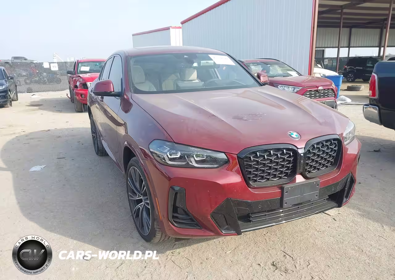 2025 BMW X4 xDrive30I