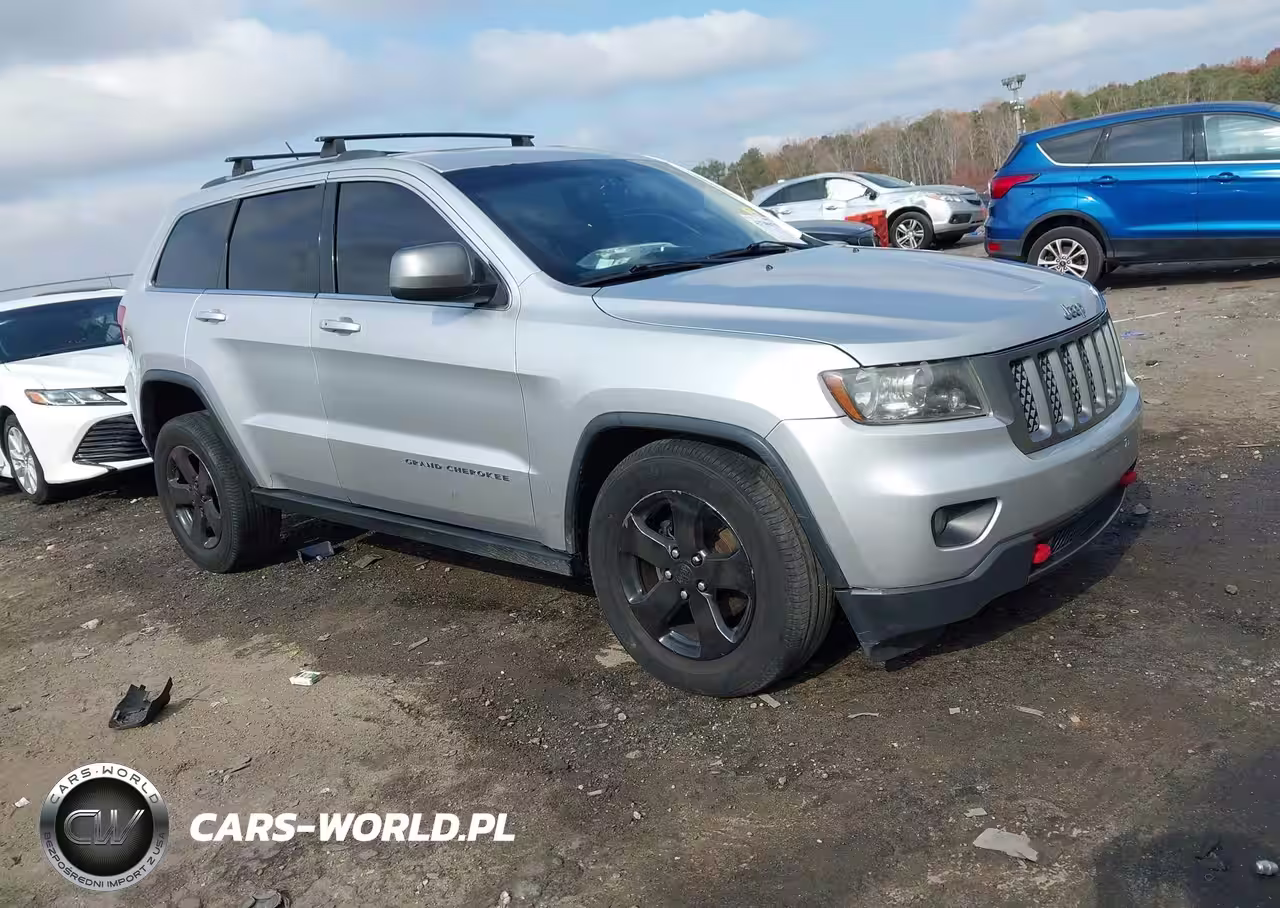 2013 Jeep Grand Cherokee Laredo Trailhawk