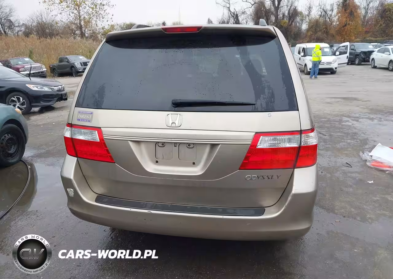 2005 Honda Odyssey Ex VIN:5FNRL38435B413031 - 16