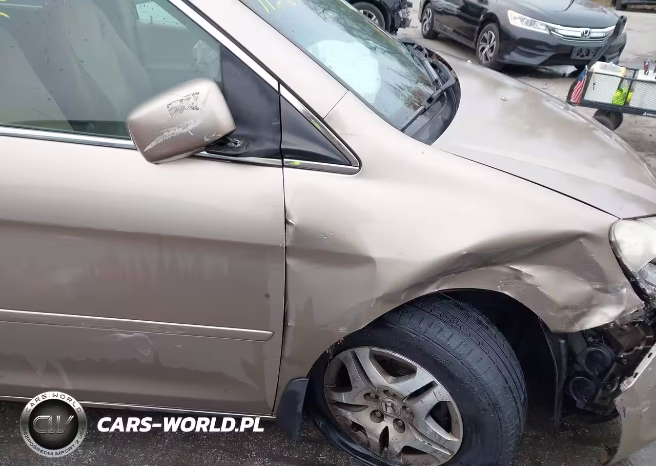 2005 Honda Odyssey Ex VIN:5FNRL38435B413031 - 17