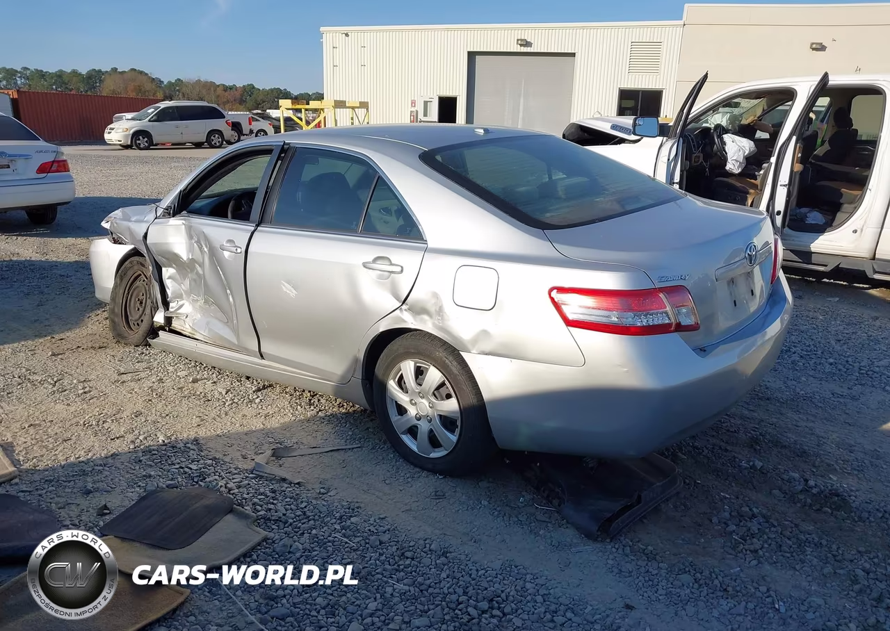 2010 Toyota Camry Le VIN:4T4BF3EKXAR042531 - 3