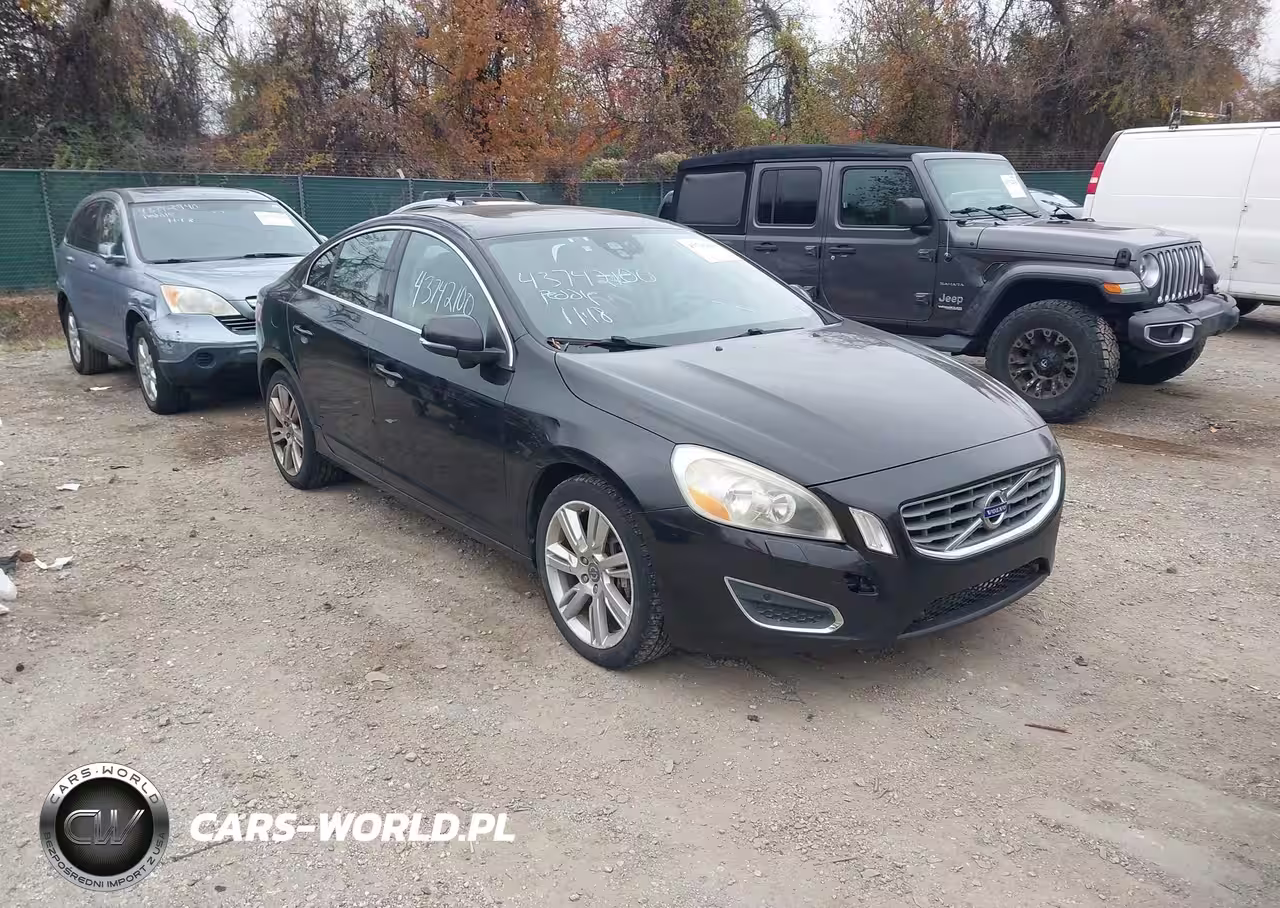 2013 Volvo S60 T5-T5 Platinum-T5 Premier-T5 Premier Plus