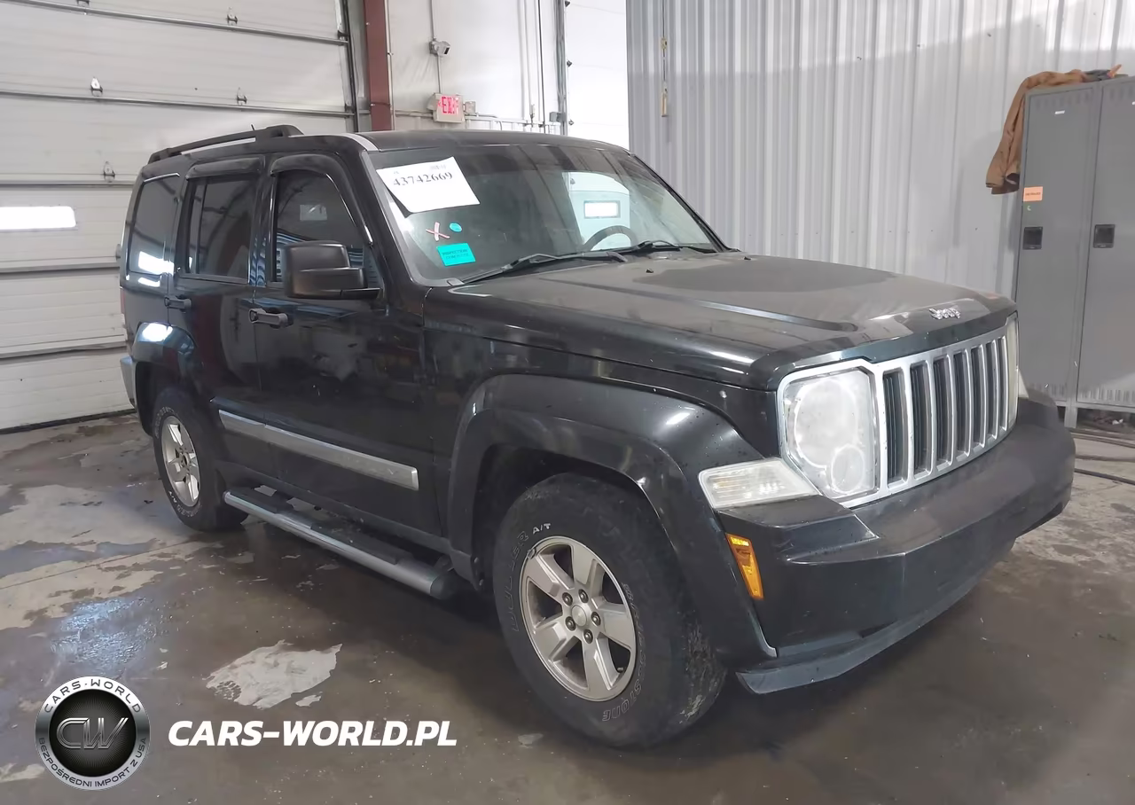 2010 Jeep Liberty Sport VIN:1J4PN2GK7AW148156 - 1