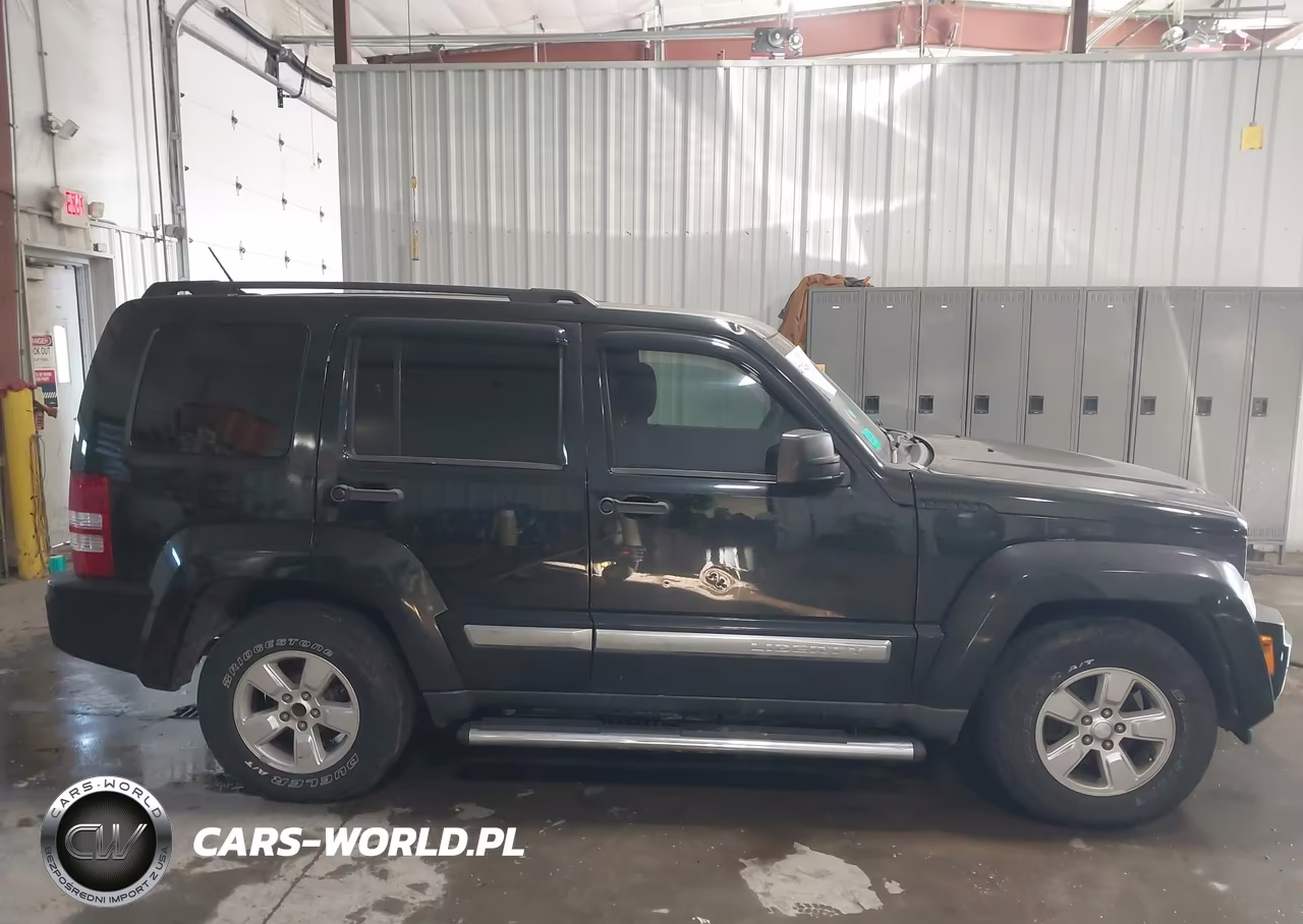 2010 Jeep Liberty Sport VIN:1J4PN2GK7AW148156 - 12
