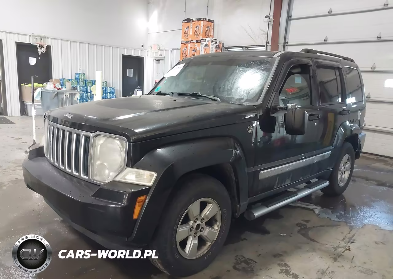 2010 Jeep Liberty Sport VIN:1J4PN2GK7AW148156 - 2