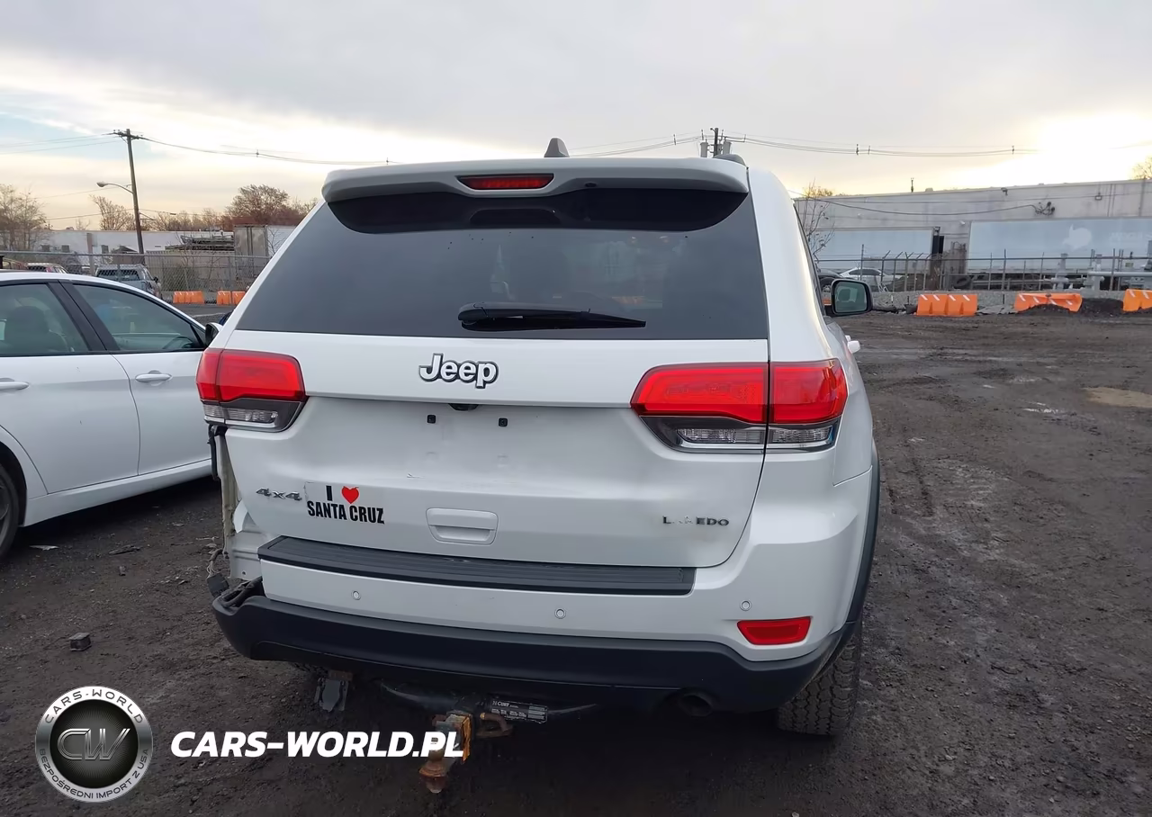 2018 Jeep Grand Cherokee Laredo E 4X4 VIN:1C4RJFAG5JC285006 - 16