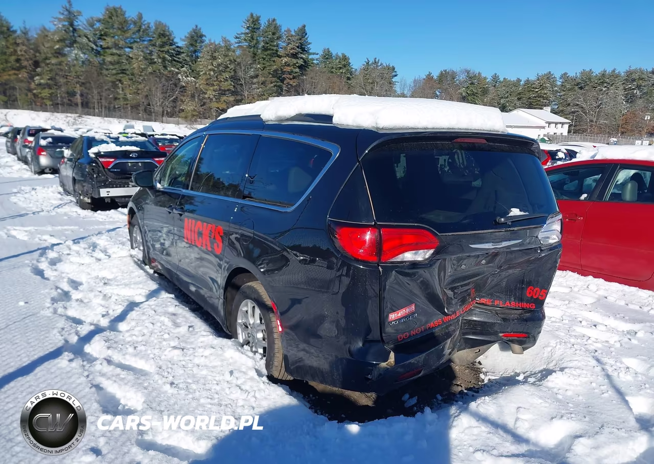 2021 Chrysler Voyager Lxi VIN:2C4RC1DG9MR568271 - 3