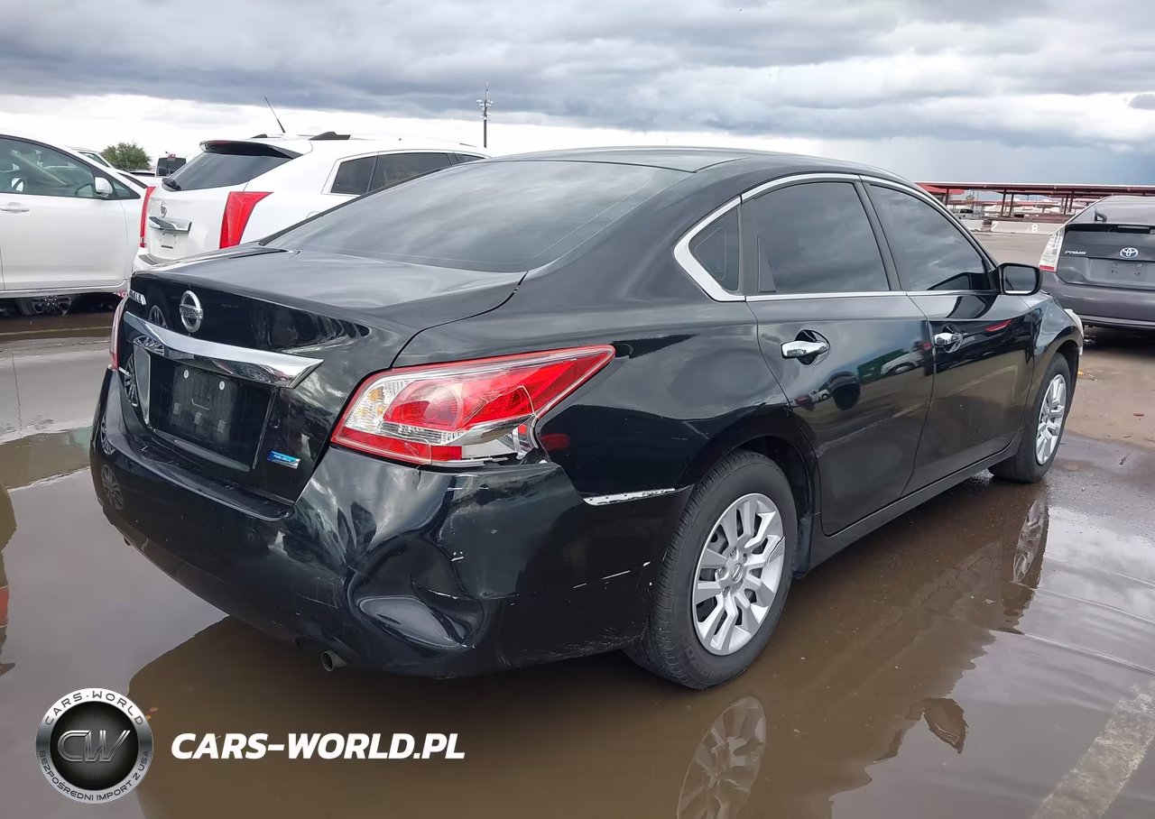 2013 Nissan Altima 2.5 VIN:1N4AL3AP5DN463601 - 4