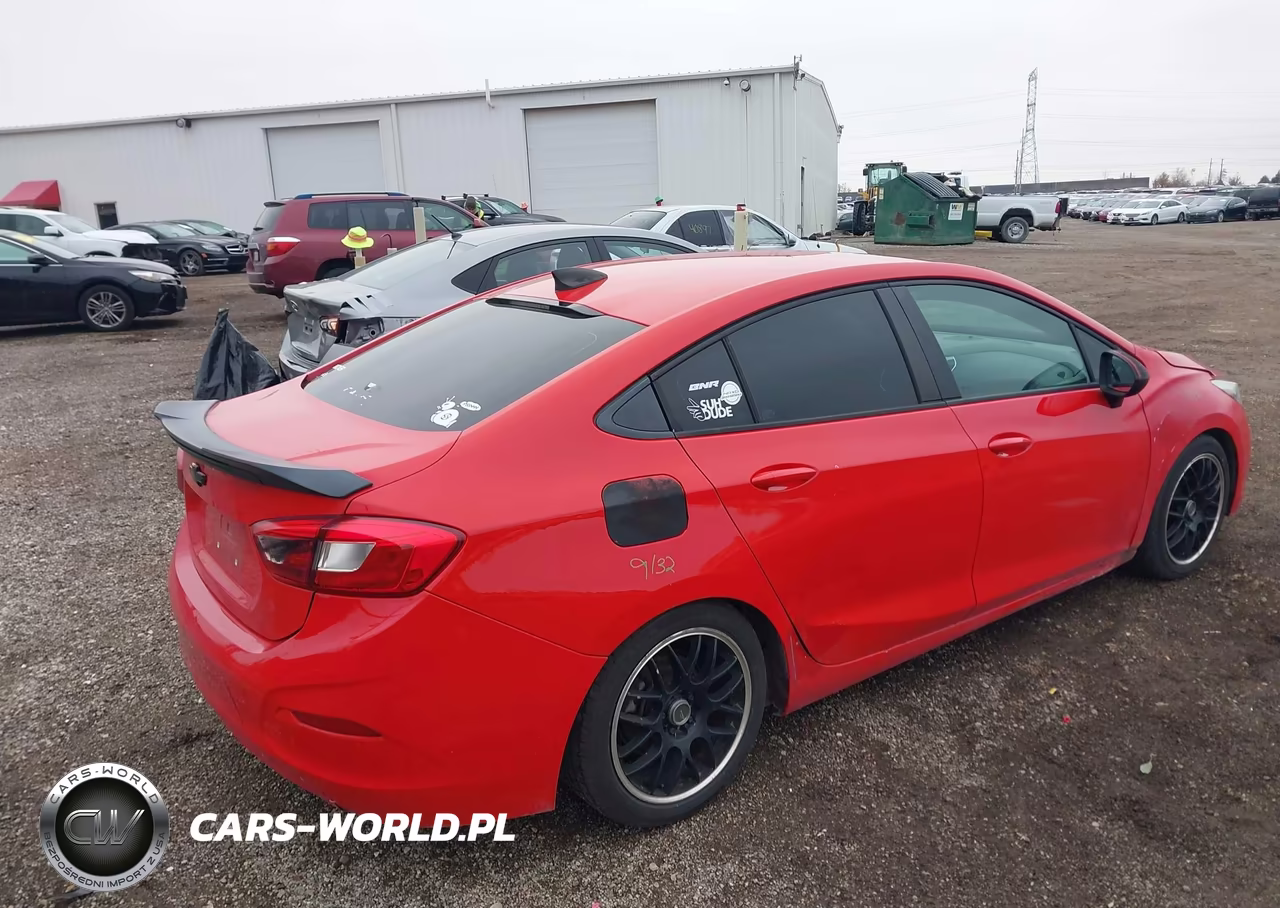 2018 Chevrolet Cruze Ls Auto VIN:1G1BC5SM5J7231071 - 4