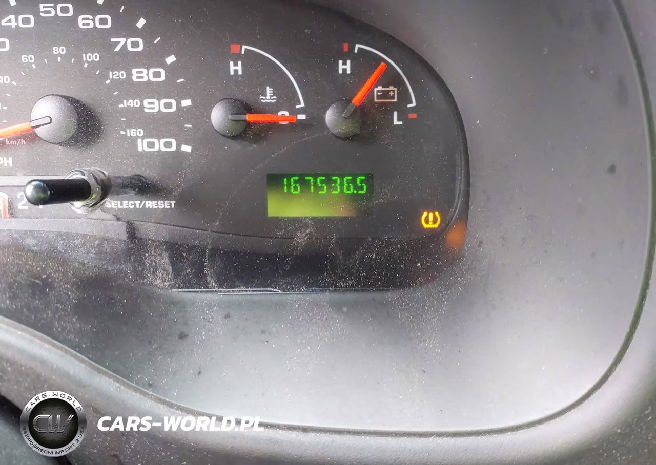 2008 Ford E-350 Super Duty VIN:1FBSS31L58DA08326 - 12