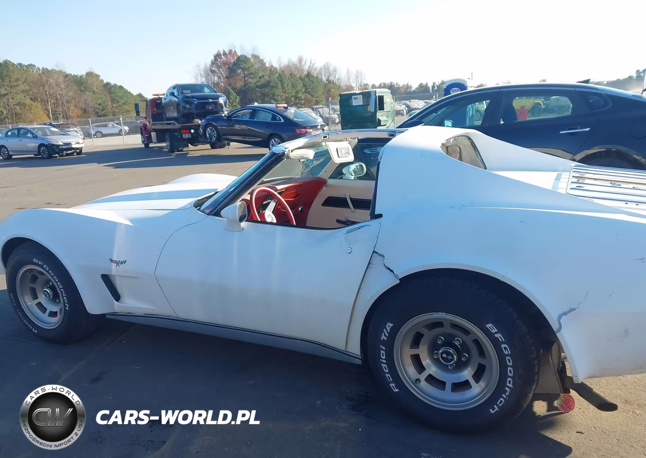 1977 Chevrolet Corvette VIN:00001Z37L7S444689 - 15