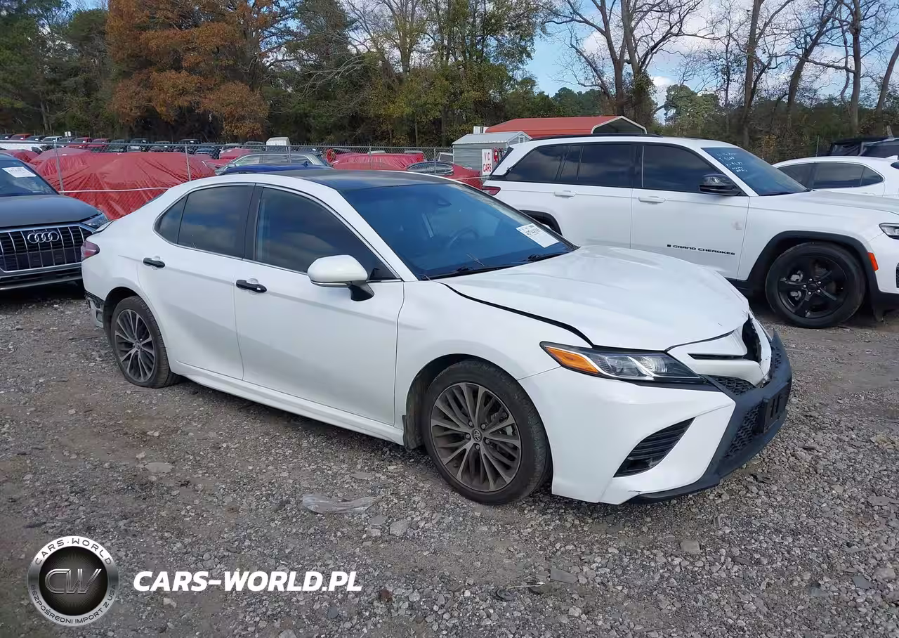 2020 Toyota Camry Se