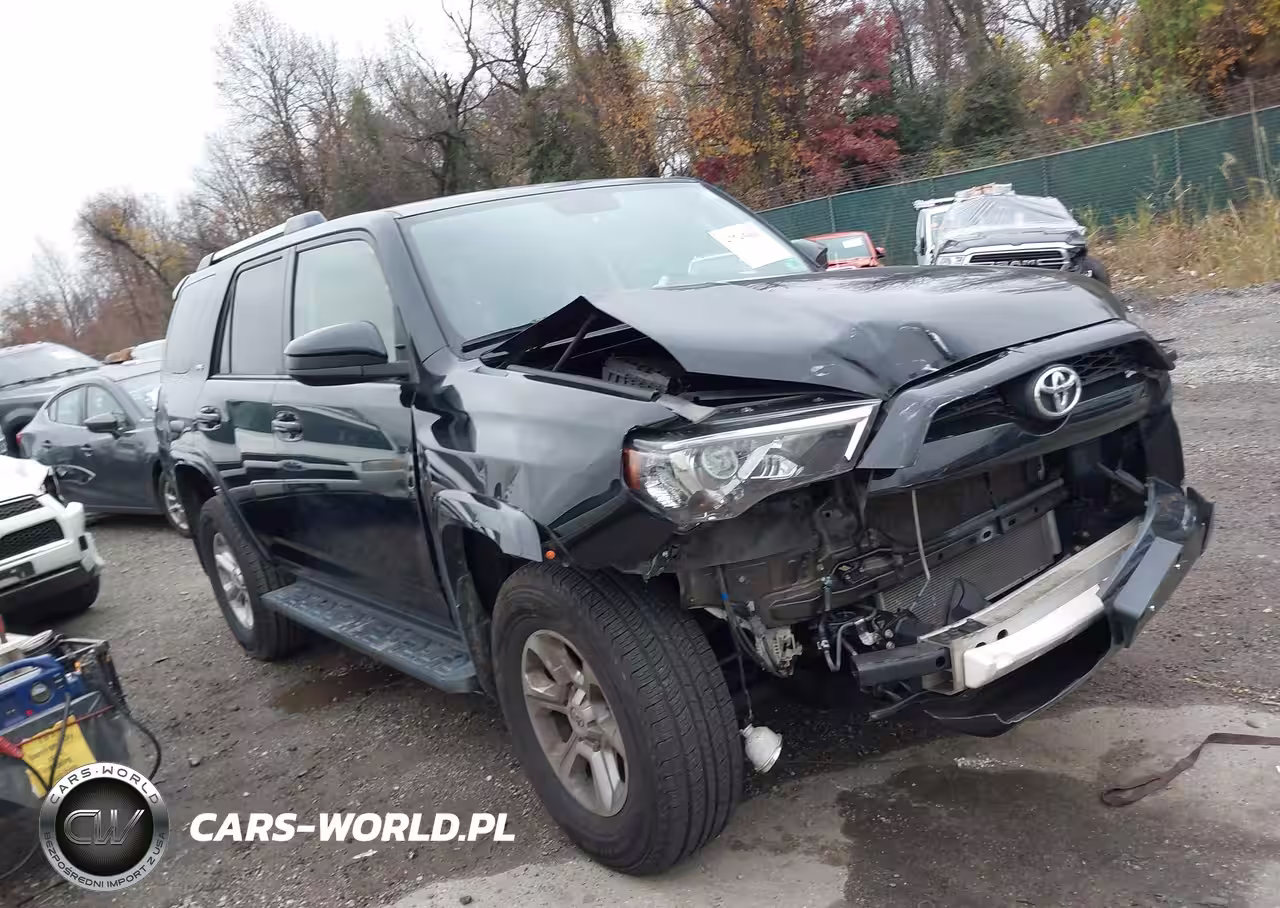 2019 Toyota 4Runner Sr5